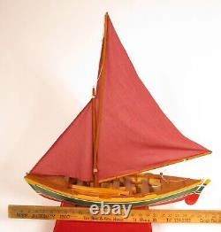 Fabuleux Modèle de Bateau Baleinier Voilier Bateau à Rames Goélette Île de Bequia Par Adolphus