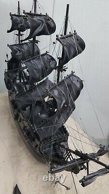 Johnny Depp Comme Jack Sparrow Exposition D'art Ship Old Modern Artisanats Black Pearl
