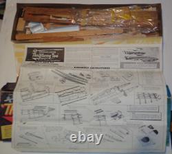 Kit de Modèle Multi-Bateau Vintage Tether Race Hydro Thriftway Too 24 en Bois avec Moteur