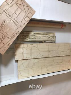 Kit de Modèle de Bateau en Bois Billing Boats 608 Andrea Gail 17 Long 160 Neuf Ouvert Boîte