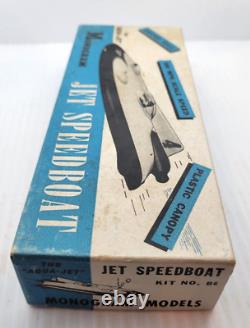 Kit de bateau à réaction en bois de 1946 B6, non construit dans sa boîte, Monogram Models