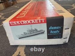Kit de bateau en bois Dumas U. S. S. Crockett ouvert