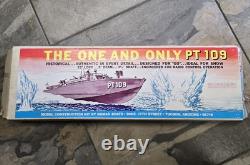 Kit de bateau modèle RC Dumas Pt 109 Vintage. JFK John F Kennedy. RARE ! NOS ! COMPLET.
