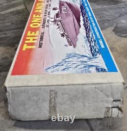 Kit de bateau modèle RC Dumas Pt 109 Vintage. JFK John F Kennedy. RARE ! NOS ! COMPLET.