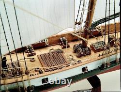 Kit de maquette de bateau Mamoli MV50 Newport en bois à échelle 1/57