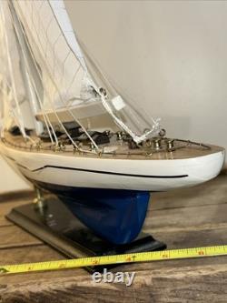 Kit de modèle de bateau en bois de yacht J Class de la Coupe de l'America Endeavour 27