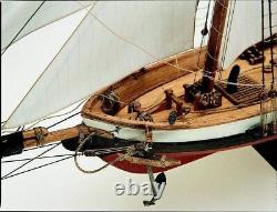 Kit de modèle de navire Mamoli MV50 Newport Wood Plank-On-Frame à l'échelle 1/57
