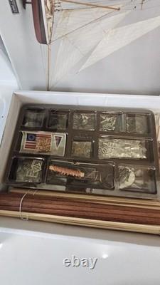 Kit de modèle de navire américain Vintage C MAMOLI MV43 Puritan Échelle 1/50 NON UTILISÉ Italie