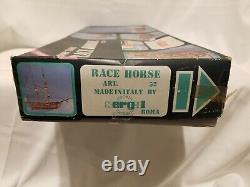 Kit de modèle de navire bombier de course de la race Sergal (échelle 1:11)