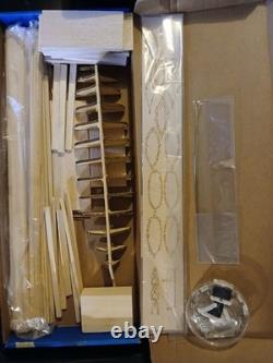 Kit de modélisme de bateau Model Shipways 1977 Pride of Baltimore, modèle 2010. Lire la description.