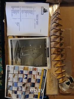 Kit de modélisme de bateau Model Shipways 1977 Pride of Baltimore, modèle 2010. Lire la description.