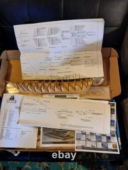 Kit de modélisme de bateau Model Shipways 1977 Pride of Baltimore, modèle 2010. Lire la description.