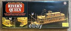 Kit en bois Constructo Golden Kits River's Queen modèle 180 en boîte ouverte