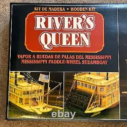 Kit en bois Constructo Golden Kits River's Queen modèle 180 en boîte ouverte