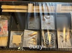 Kit en bois Constructo Golden Kits River's Queen modèle 180 en boîte ouverte
