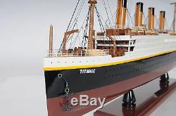 Le Bateau De Croisière Du Titanic Led De Rms Allume Le Modèle De Bateau En Bois De Paquebot 32 Océan Assemblé