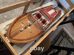 MODÈLE RÉPLIQUE EN BOIS DU BATEAU RIVA AQUARAMA DE 35 POUCES
