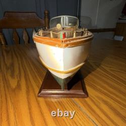 Maquette de bateau à moteur en bois préassemblée avec support d’exposition, thème nautique