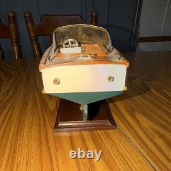 Maquette de bateau à moteur en bois préassemblée avec support d’exposition, thème nautique