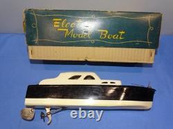 Maquette de bateau en bois à propulsion mécanique LANG CRAFT japonais des années 1950, dans sa boîte
