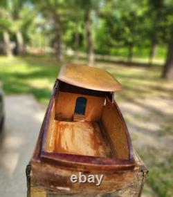 Maquette de bateau en bois artisanale à 27 modèles, réalisée par un élève du lycée de Chicago en 1954