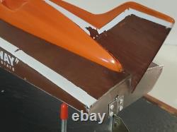 Maquette de bateau hydroptère Tether Race Miss Thriftway U-60 construite avec moteur à eau