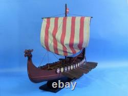 Maquette de drakkar viking en bois 24