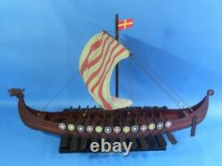 Maquette de drakkar viking en bois 24