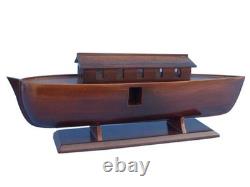 Maquette de l’arche de Noé en bois 14