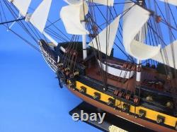 Maquette de navire en bois HMS Surprise Master and Commander 24