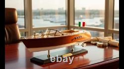 Maquette de vedette rapide en bois Riva Aquarama, modèle de bateau runabout, yacht en noyer
