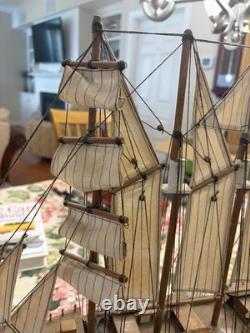 Maquette de voilier clipper en bois vintage à 4 mâts, 17,5 pouces de hauteur, modèle de bateau à voile 21
<br/>	 
