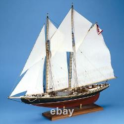 Maquette du Bluenose, goélette canadienne à l'échelle 1/64