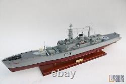 Maquette du navire HMS HERMIONE F58