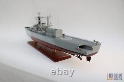 Maquette du navire HMS HERMIONE F58