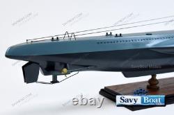 Maquette en bois entièrement assemblée du sous-marin allemand U-Boat 40 avec support
