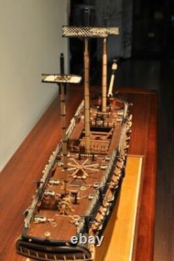 Maquette en bois haut de gamme du navire historique à voiles HMS Surprise à l’échelle 1/175 36,4