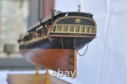 Maquette en bois haut de gamme du navire historique à voiles HMS Surprise à l’échelle 1/175 36,4 Maquette en bois haut de gamme du navire historique à voiles HMS Surprise à l’échelle 1/175 36,4