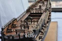 Maquette en bois haut de gamme du navire historique à voiles HMS Surprise à l’échelle 1/175 36,4
