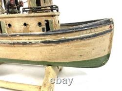 Maquette miniature en bois d’art populaire antique de remorqueur, 9e, XIXe s., bateau DETROIT ELLA, patine