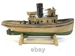 Maquette miniature en bois d’art populaire antique de remorqueur, 9e, XIXe s., bateau DETROIT ELLA, patine