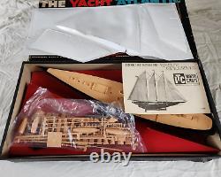 Modèle Vintage Bateau Le Yacht Atlantic Ideal Toy Corporation 1/8 No. 3719