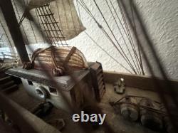 Modèle de Bateau à Voile en Bois Vintage Clipper XIXe Siècle Nautique 33 X 24 À Lire