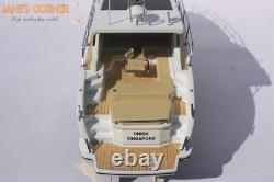 Modèle de bateau 17 AZIMUT 43 - Modèle de navire Azimut Atlantic 43 de 43 cm