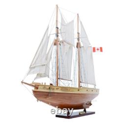 Modèle de bateau Bluenose II entièrement assemblé