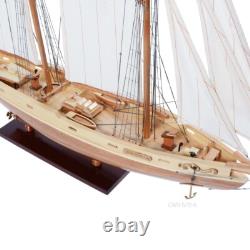 Modèle de bateau Bluenose II entièrement assemblé