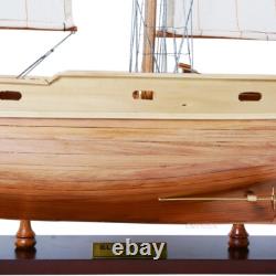 Modèle de bateau Bluenose II entièrement assemblé