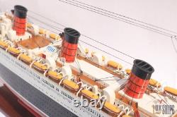 Modèle de bateau QUEEN MARY avec lumières, modèle en bois à vendre