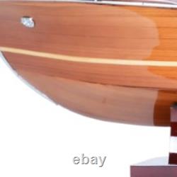Modèle de bateau à moteur Riva Aqurama en bois massif peint à la main, couleur bois brun, vitesse moyenne.