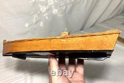 Modèle de bateau à rames en bois d'art populaire vintage 12